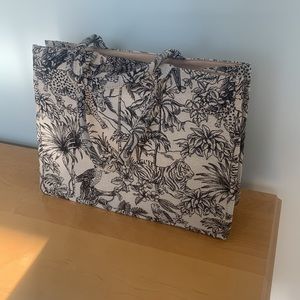 New H&M JACQUARD WEAVE LARGE book Tote LIMITED EDITION